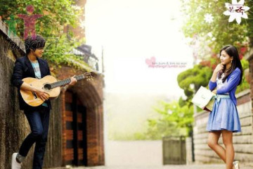 # 男人的生命里的三个姑娘